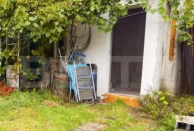 Casa cu 2 corpuri in curte, individuala, 7 camere, 150 mp, - 6