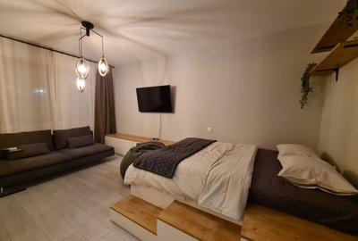 Apartament cu 6 camere decomandat în Aviației - 8