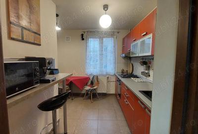 Apartament cu 3 camere semidecomandat în Rahova - 6