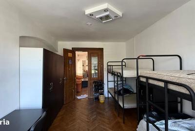 Casă cu 4 camere în Centrul Istoric - 9