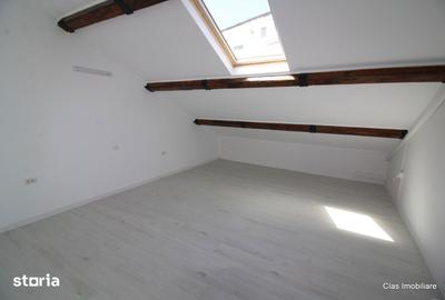 Spațiu comercial, de 207 mp, în Central - 11