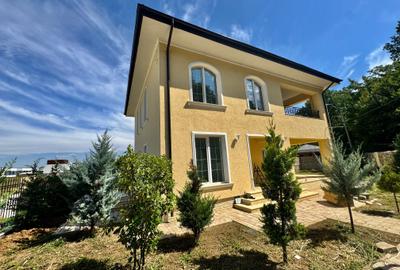Tunari Central 5 camere -curte cu ieșire in pădure