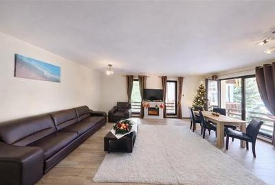 Apartament cu 3 camere decomandat, mobilat în Poiana Brașov