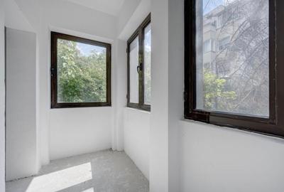 Casă individuală cu 7 camere cu Canalizare în Primăverii - 15