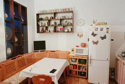 Casă cu 3 camere cu Teren 2000 Mp în Moreni - 16