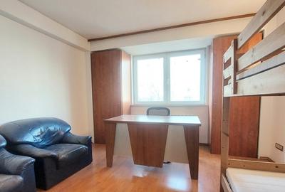 Ap. 3 camere, 90 mp, GARAJ propriu, Cernauti - bl. ANL, COMISION 0% - 14