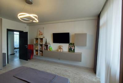 Casă cu 4 camere cu Teren 275 Mp în Coiciu - 8