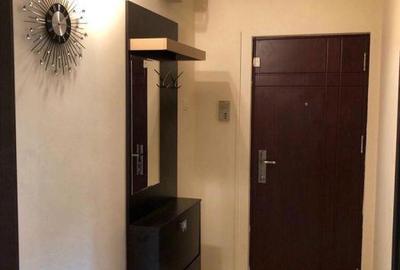Apartament cu 2 camere semidecomandat în Ghencea