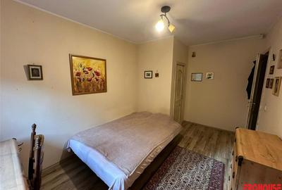 Casă cu 5 camere cu Teren 1596 Mp în Central - 12