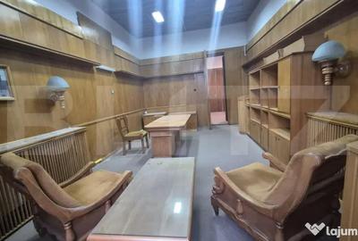 Spațiu comercial, de 255 mp, în Ultracentral - 17