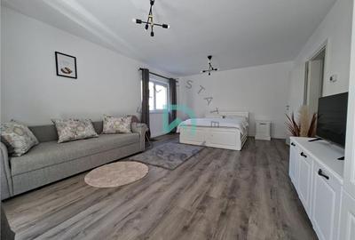 Apartament cu 2 camere decomandat în Tractorul - 4