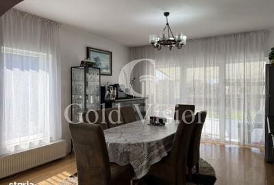 Casă cu 7 camere cu Teren 2000 Mp în Central - 7