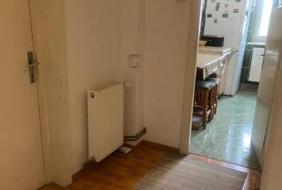 Apartament cu 3 camere decomandat în Central - 2