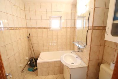 Apartament cu 2 camere decomandat în Micro 17 - 12