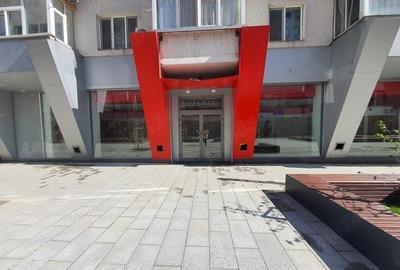 Inchiriez spa?iu comercial - 1