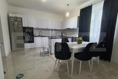 Casă cu 3 camere cu Teren 665 Mp în Central - 11