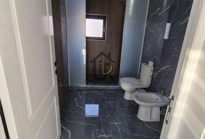 Casă cu 4 camere în Hlincea - 2