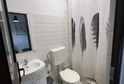 Spațiu comercial, de 50 mp, în Central - 5