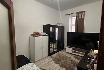 Casă cu 3 camere cu Teren 190 Mp în Central - 11