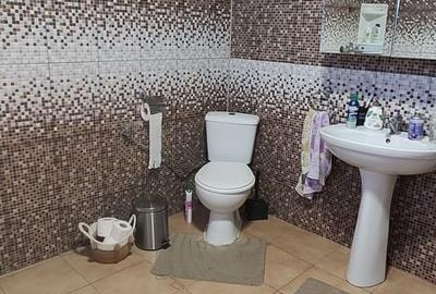 Casă cu 4 camere cu Canalizare în Exterior Vest - 11