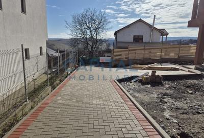 Casă individuală cu 4 camere cu Canalizare în Dezmir - 5