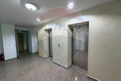 Birou, de 8,000 mp, în Central - 4