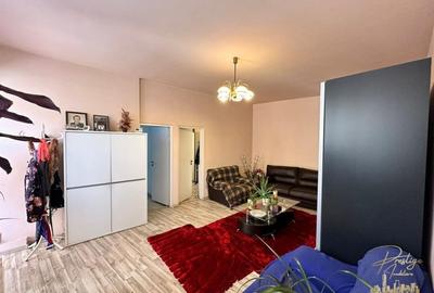 Casa / Spatiu Birouri de vanzare pe str. Iuliu Maniu - Oradea - 2