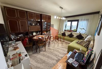 Apartament cu 3 camere decomandat, mobilat în Steaua - 1
