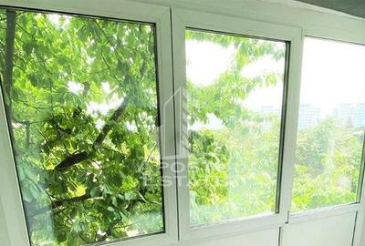 Apartament cu 3 camere semidecomandat în Șagului