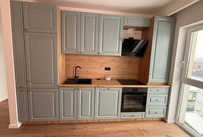 Apartament cu 3 camere decomandat în Florești - 2