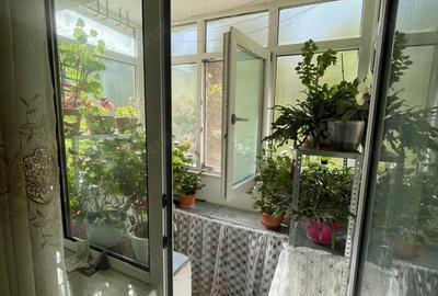Vand apartament cu 2 camere - 10