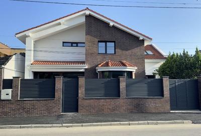 Casă individuală cu 9 camere cu Canalizare în Stadion - 1