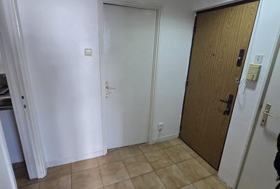 Apartament cu 2 camere decomandat în Eroii Revoluției - 11
