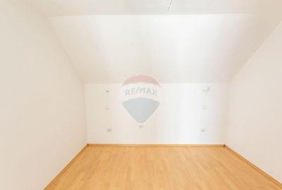 Casă cu 5 camere cu Teren 378 Mp în Purcăreni - 18