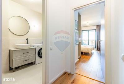 Apartament cu 2 camere, mobilat în Tei