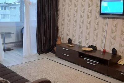 Ofer spre inchiriere o camera in zona Lipovei - 3