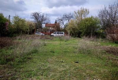 Teren de 2100 mp, în Străulești - 2