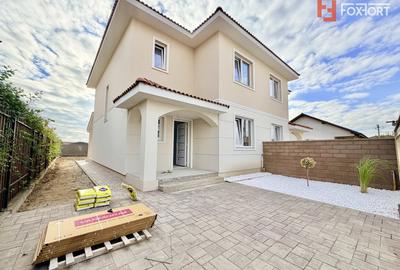 Duplex cu 4 camere cu Canalizare în Moșnița Veche - 2