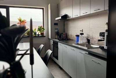 Apartament cu 4 camere semidecomandat, mobilat în Florești - 11