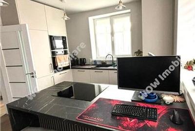 Casa 4 camere 170 mp teren mobilata utilata renovata Ultracentral - 2