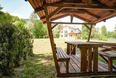 Vand 2 case de vacan?a pe malul Lacului Paltinu - 7