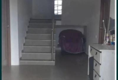 Casă cu 3 camere în Prundu - 4