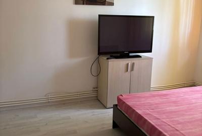 Garsonieră decomandată în Central - 1