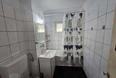 Apartament cu 2 camere decomandat în Eremia - 4