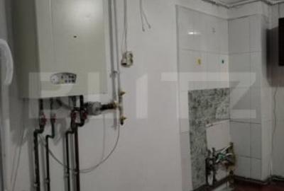 Apartament cu 3 camere decomandat în Micro 4 - 2