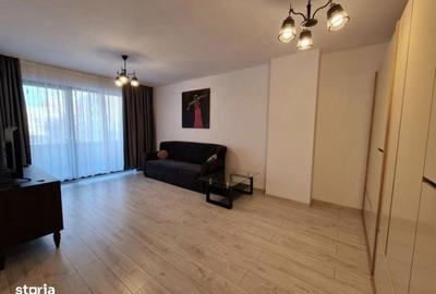 Apartament cu 3 camere semidecomandat în Mărăști