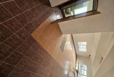 Spațiu comercial, de 1,000 mp, în Nocrich - 3