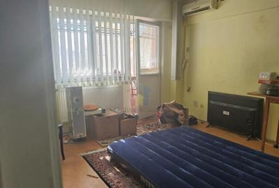 4 camere, 80 mp, etaj 2, Decomandat - Plantelor - 4