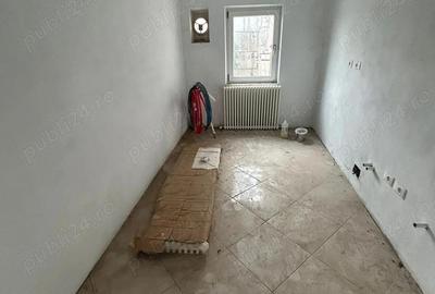 De vanzare 4 camere, etaj intermediar, zona Piata Mare, 59.500 euro - 8