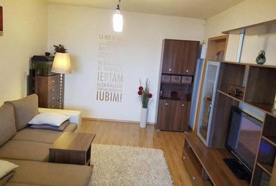 Apartament cu 2 camere decomandat în Central - 2